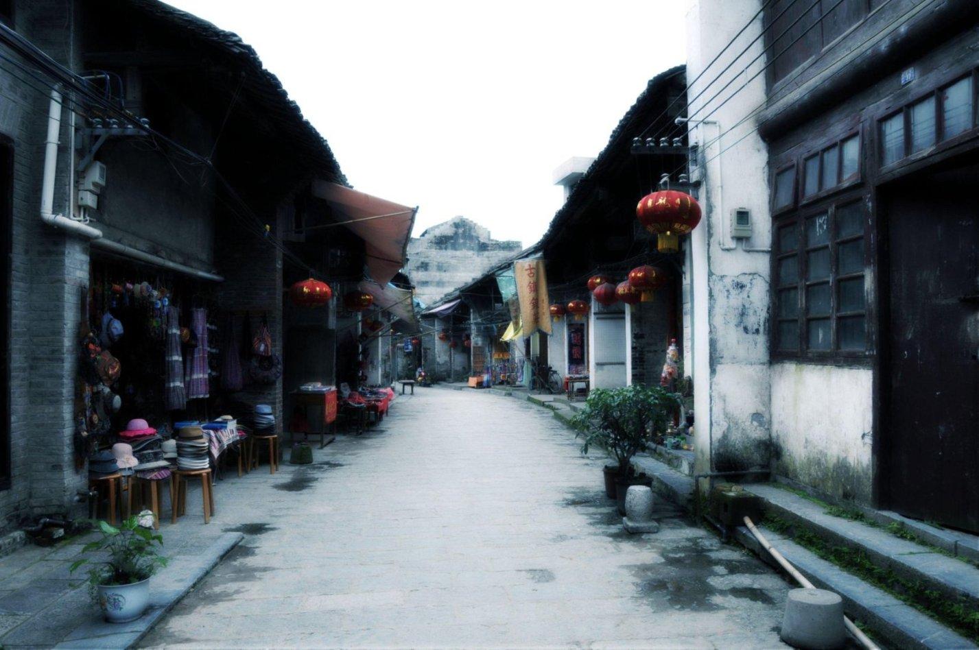 白色情人节：校园迷宫